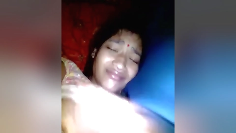 Indian girl fucks her lover on the bed in a romantic way