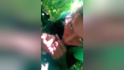Girl and the guy is making love outdoor and amateur video