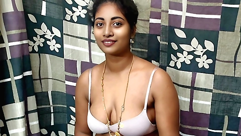 Indian teen with big tits and natural tits teaching sex