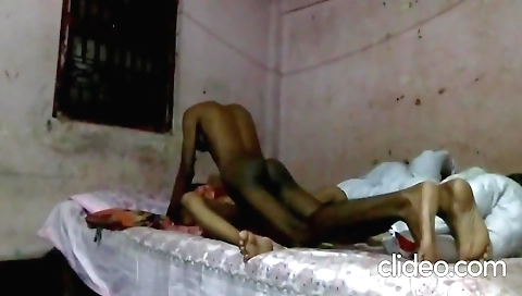 Indian brunette fucks her aunty in a hot webcam scene