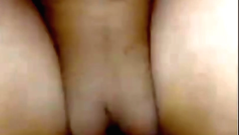 Indian teen with tight cunt shows her pussy at the phone