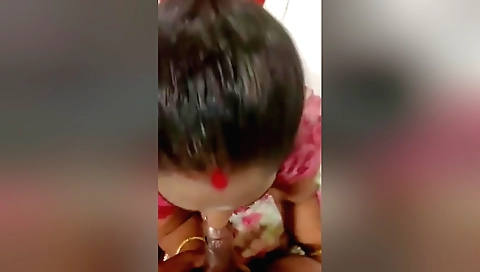 Indian pornstar giving blow job during intercourse