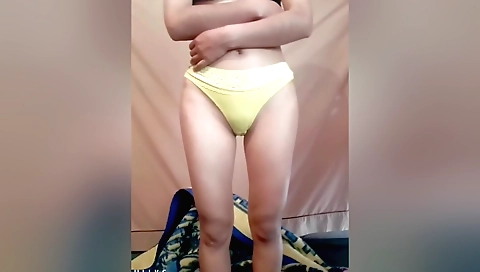 Amateur brunette with hairy pussy playing with pussy