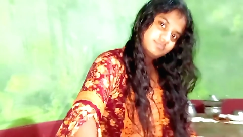 Indian teen 18+ amateur porn showing off her hot face