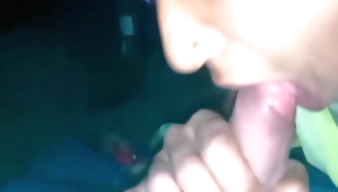 Deep throat brunette with a sexy face and nice mouth