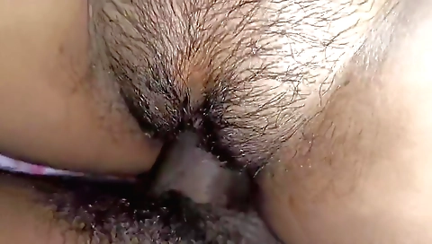 hairy milf with a hairy pussy fucks in closeup on cam