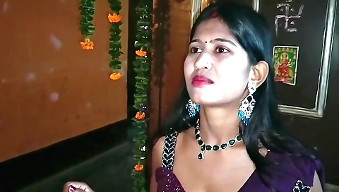 Indian brunette babe enjoys to be fucked on her shaved pussy
