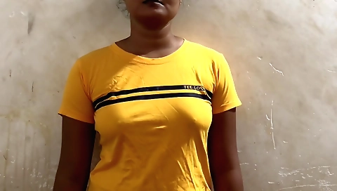 Indian teen with big boobs and hairy pussy sex video