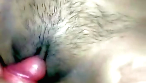 Indian porn clip with an amateur brunette taking a big mushroom