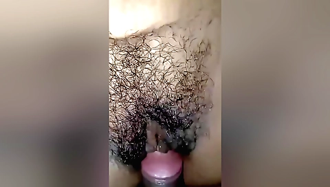 Indian babe gets fucked in the kitchen in amateur porn
