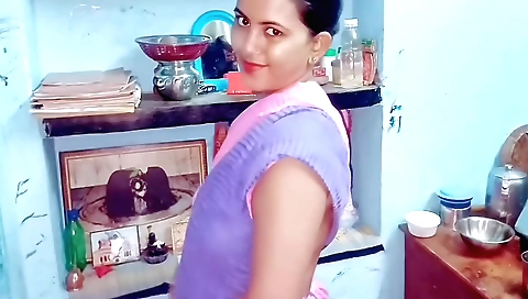 Indian solo girl with a hot body is playing with her pussy