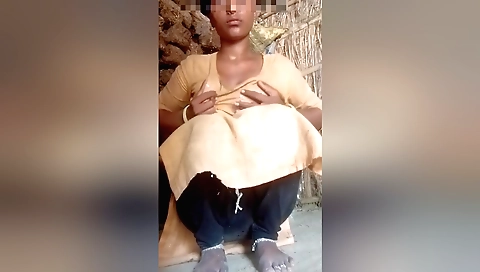 Indian amateur with a big ass and a big bubble butt 09a