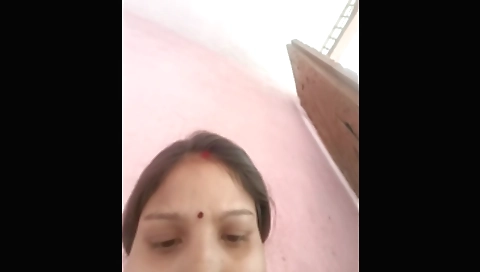 Stepmom dances nude and gets fucked with her cunt lips