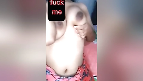 Webcam solo clip with a blonde girl with a big booty and cock