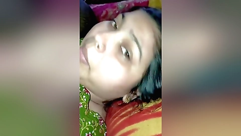 Indian wife gets her pussy filled with a lot of semen
