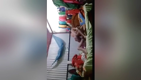 Indian brunette gets her pussy fucked and her pussy lips filled