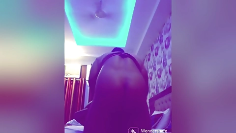 Indian girl got horny and started sex with the boy