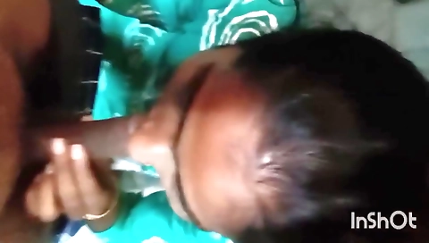 Bimbo stepdaughter got hired to do a tough labor job